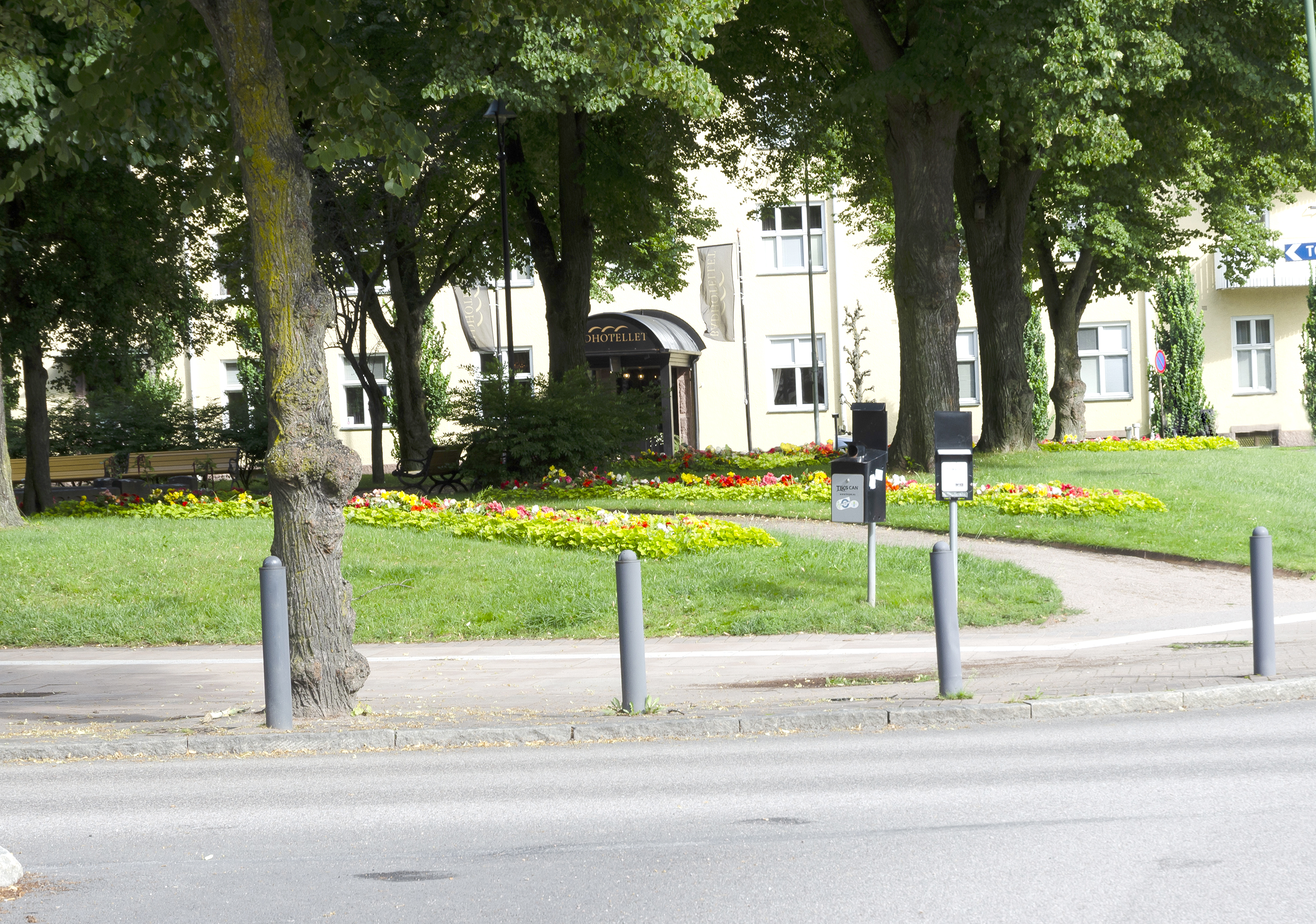 Bollard City Form 